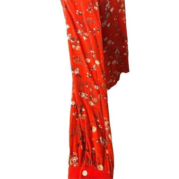 LUCKY BRAND Red ditzy Floral BOHO Peasant Blouse - Picture 4 of 10